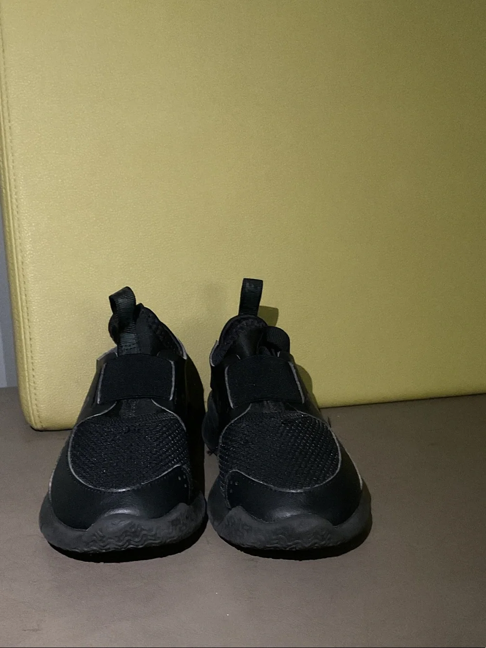 Nike Flex Runner shoes SZ 11